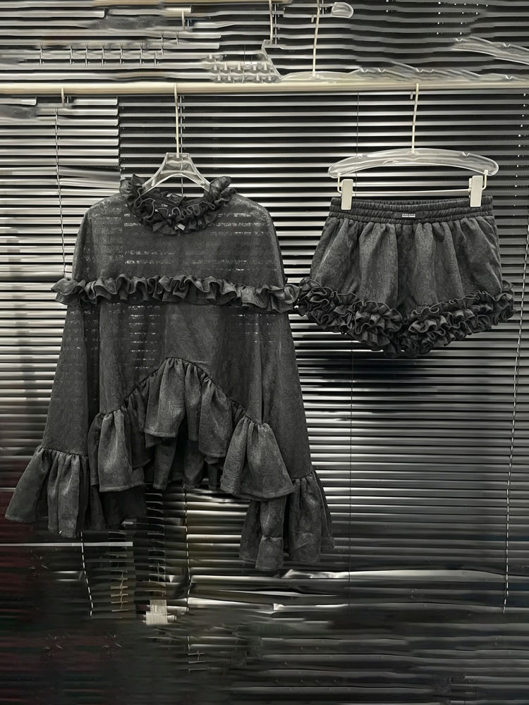 TWOTWINSTYLE Spliced Ruffles Irregular Hem Top High Waist Elegant Set