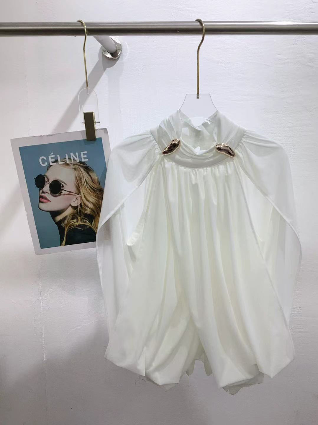 TWOTWINSTYLE Stand Collar Cross Hanging Folds Chic Shirt