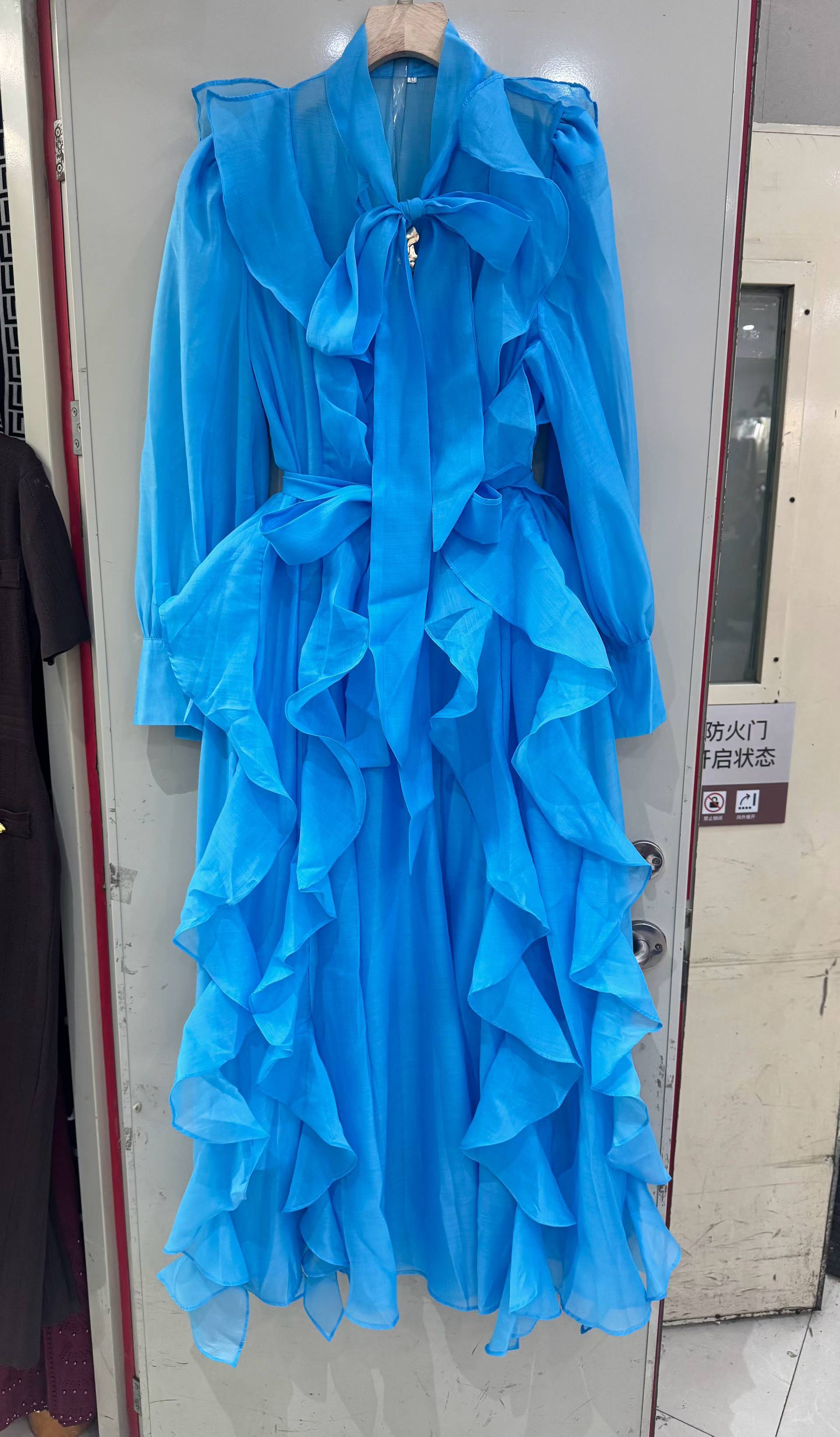 TWOTWINSTYLE Solid Spliced Metal Patchwork Ruffles Vintage Dress