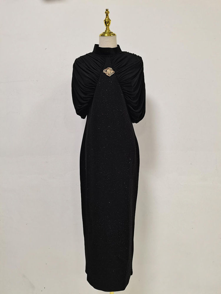 TWOTWINSTYLE Stand Collar Sleeveles Pleated Minimalist Dress