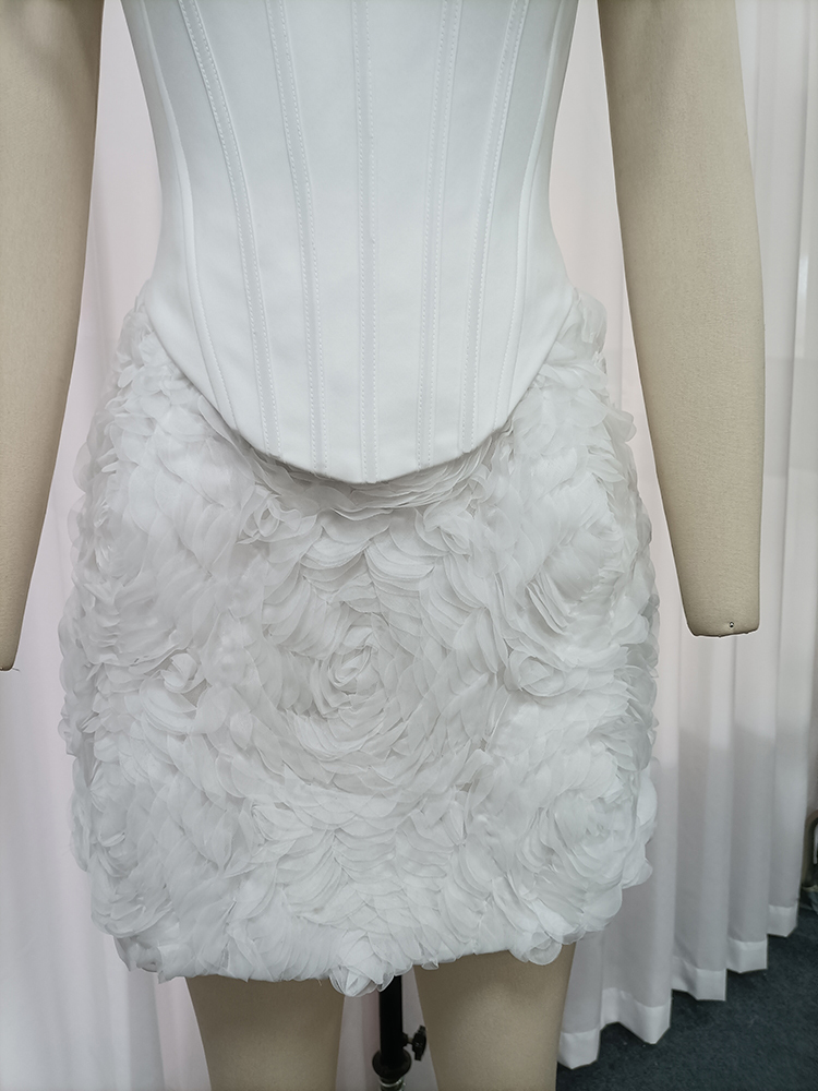 TWOTWINSTYLE 3D Flower Corset Top Petal Hem Mini Skirt Fashion Set
