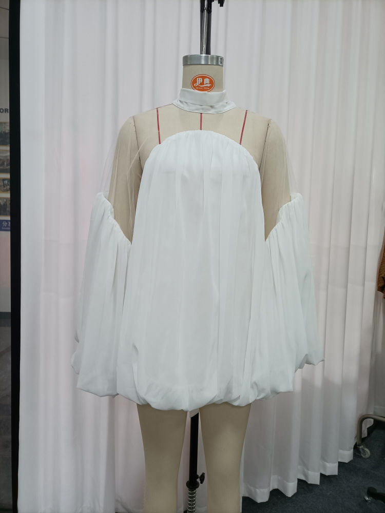 TWOTWINSTYLE Stand Collar Puff Sleeve Spliced Mesh Elegant Shirt