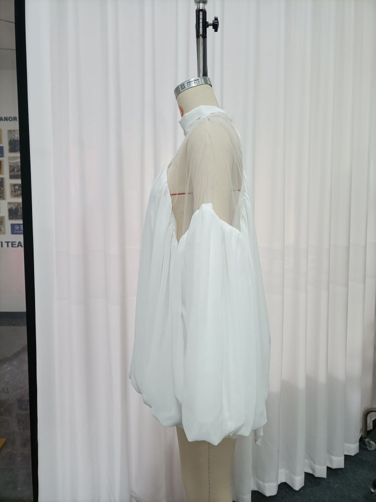 TWOTWINSTYLE Stand Collar Puff Sleeve Spliced Mesh Elegant Shirt