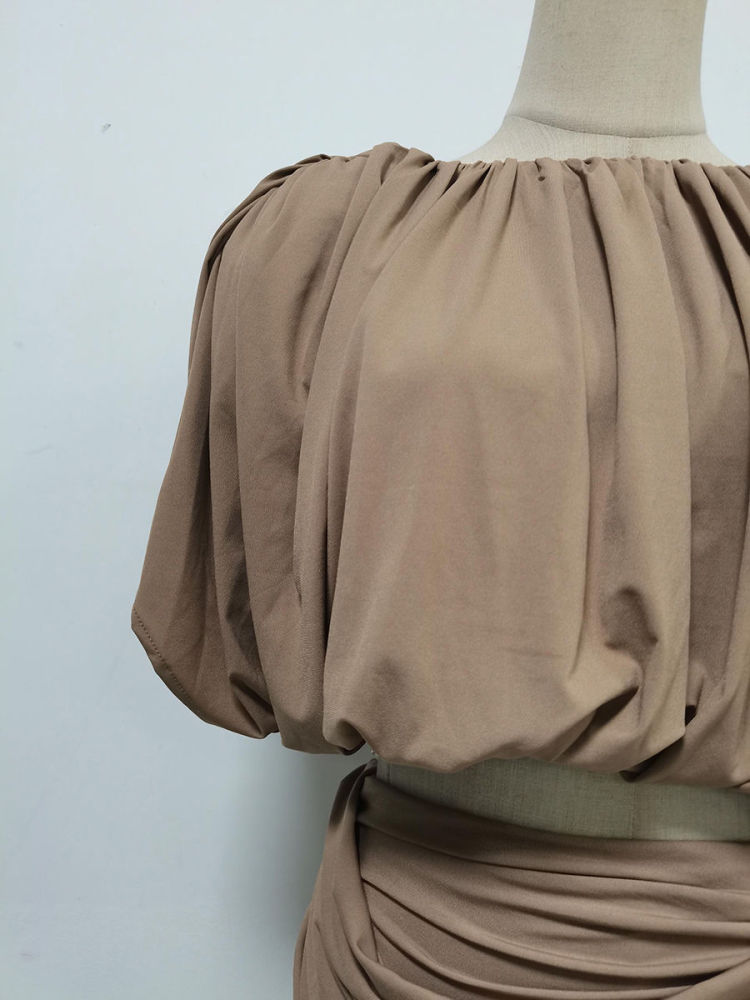 TWOTWINSTYLE Round Neck Crop Top High Waist Ruched Vintage Set