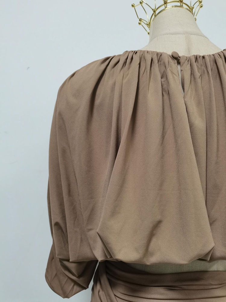 TWOTWINSTYLE Round Neck Crop Top High Waist Ruched Vintage Set