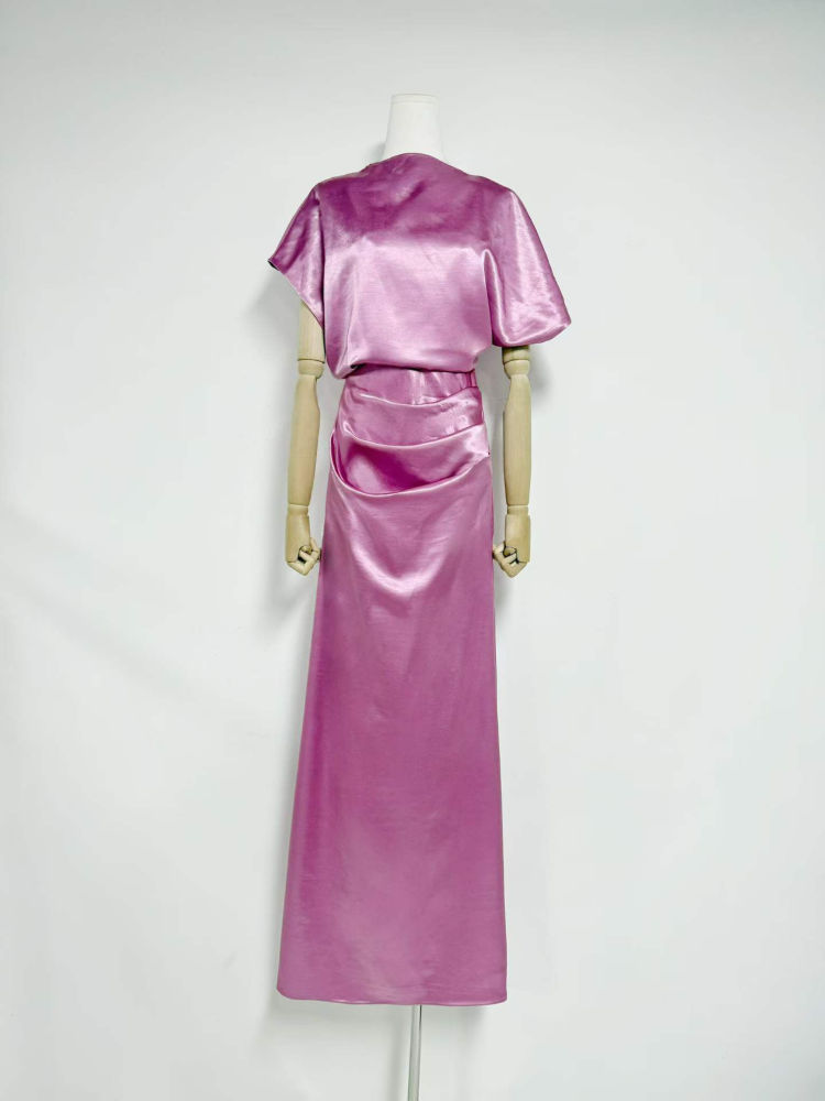 TWOTWINSTYLE Solid Asymmetrical Sleeve High Waist Chic Dress
