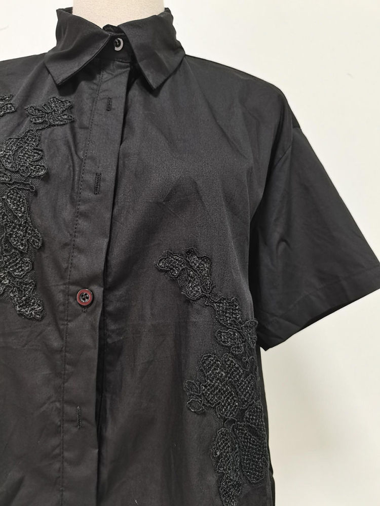 TWOTWINSTYLE Solid Lapel Patchwork Lace Casual Shirt