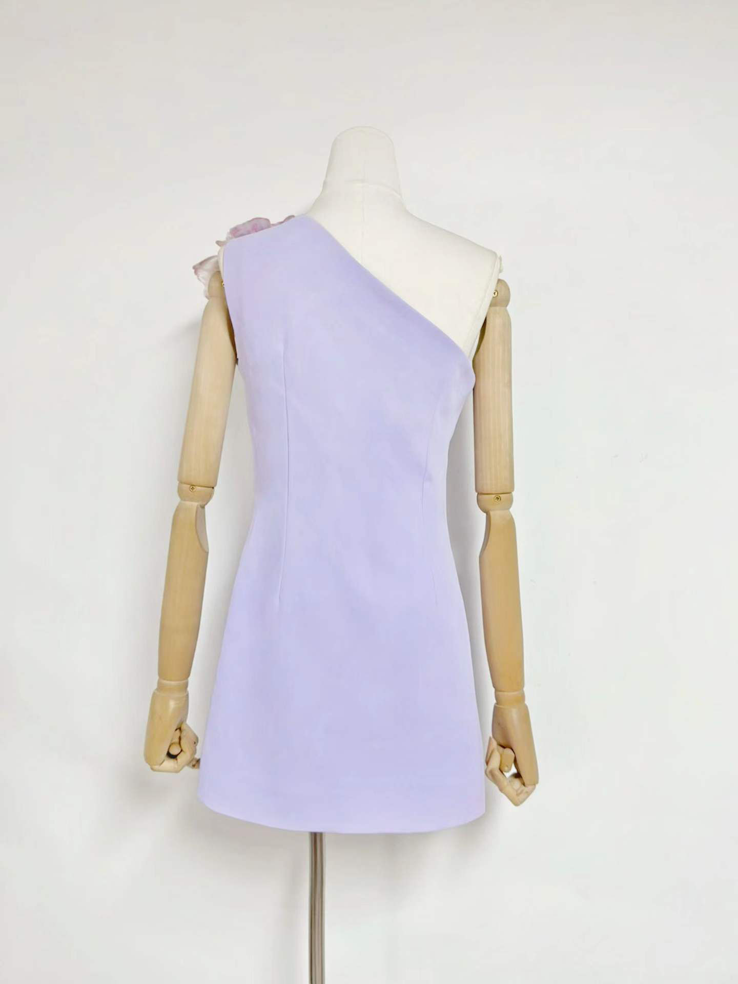 TWOTWINSTYLE Off One Shoulder Tunic Spliced Appliques Chic Dress