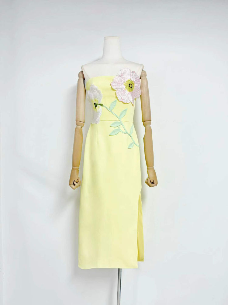 TWOTWINSTYLE Off Shoulder Patchwork Appliques Side Split Elegant Dress