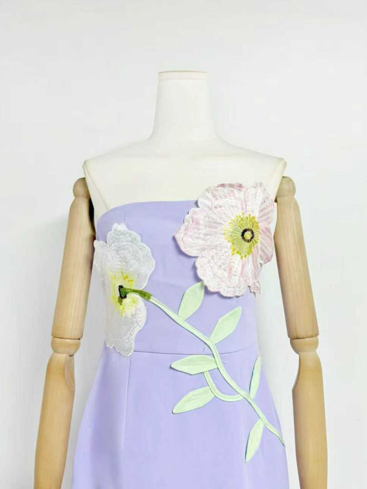 TWOTWINSTYLE Off Shoulder Patchwork Appliques Side Split Elegant Dress
