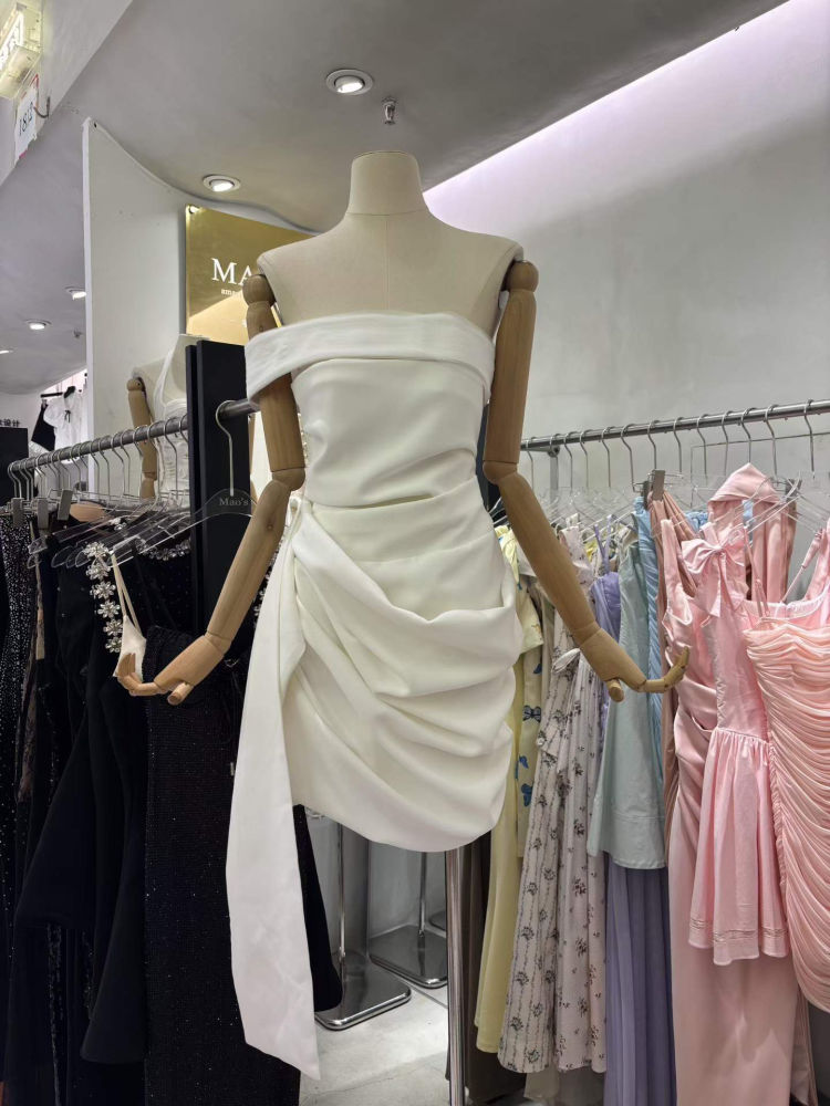 TWOTWINSTYLE Off Shoulder Patchwork Lace Up Ruched Elegant Dress