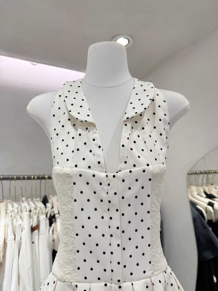 TWOTWINSTYLE Lapel Sleeveles Wave Point Tunic Elegant  Dress