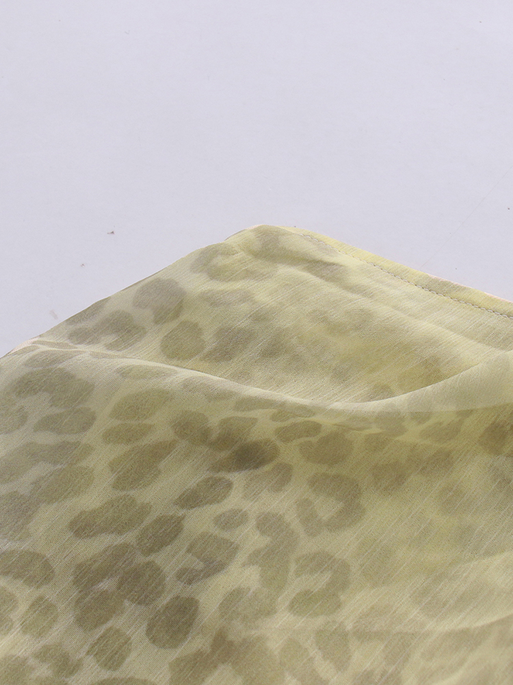 TWOTWINSTYLE Halter Neck Irregular Leopard Chic Chiffon Top