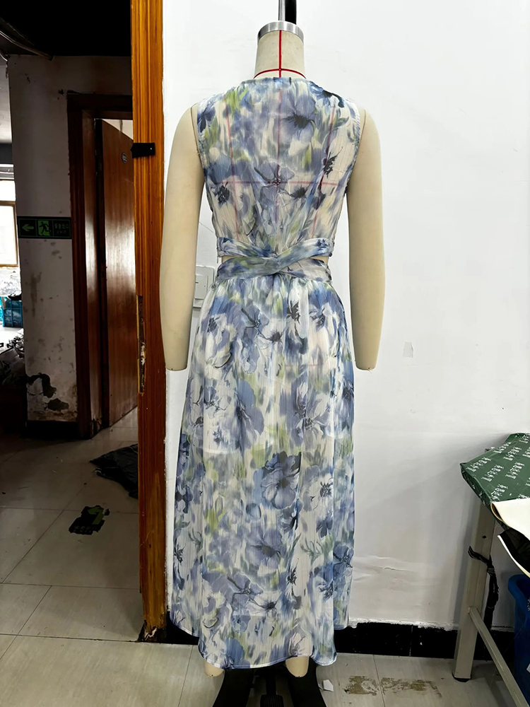 TWOTWINSTYLE Sleeveless Deep V Neck Hollow Out Elegant Print Dress