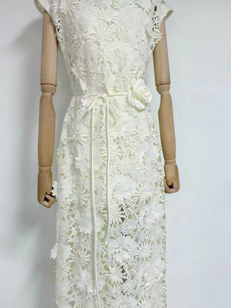 TWOTWINSTYLE Round Neck Patchwork Flower Lace Elegant Maxi Dress