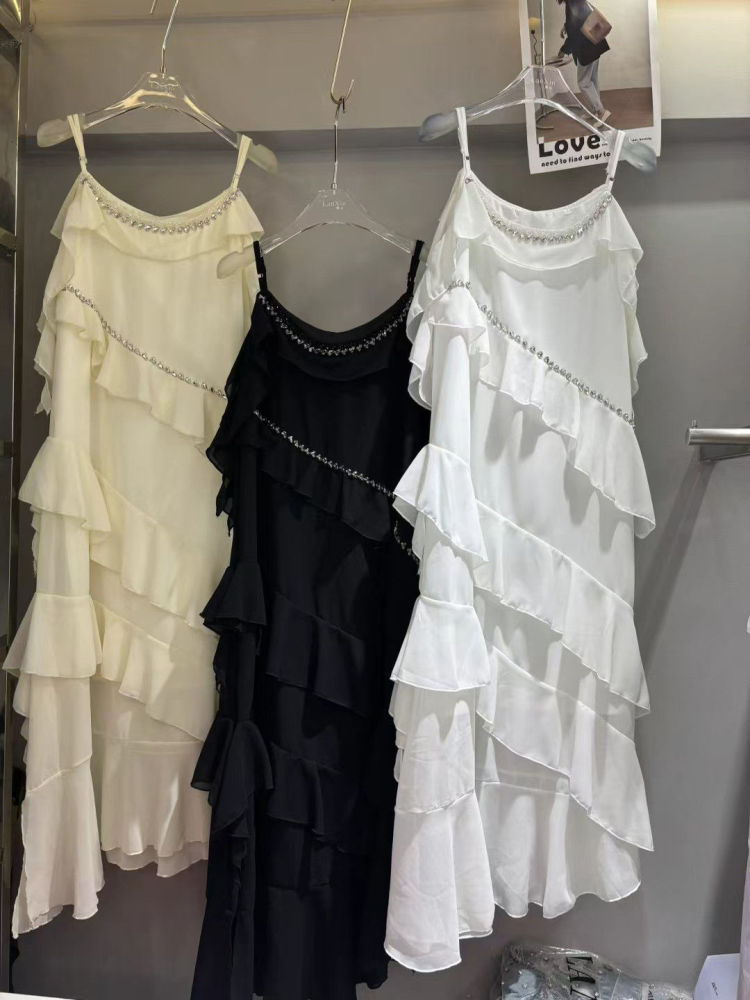 TWOTWINSTYLE Solid Spliced Ruffles Diamond Designer Camisole Dress