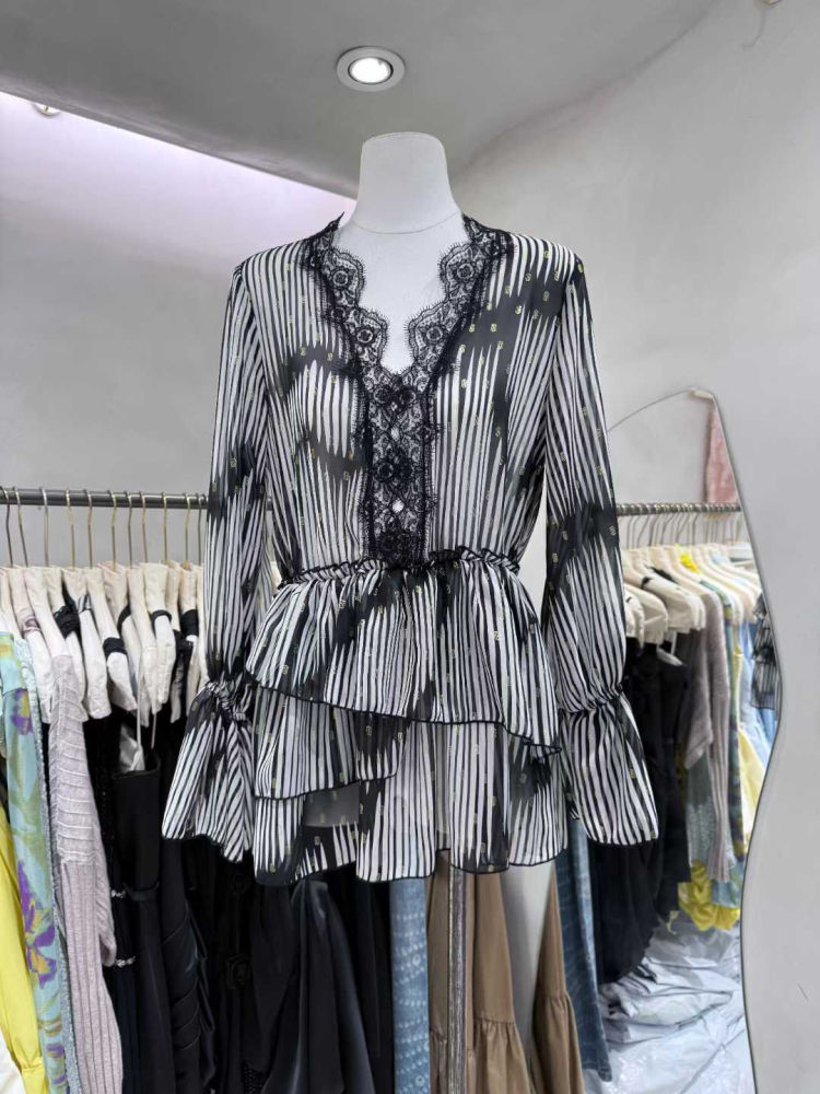 TWOTWINSTYLE Spliced Lace Bell Sleeve Tunic Stripe Chic Dress