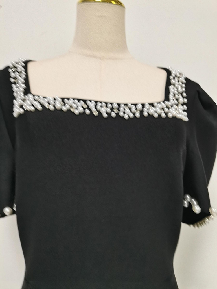 TWOTWINSTYLE Square Neckline Spliced Pearl Lace Fashion Dress