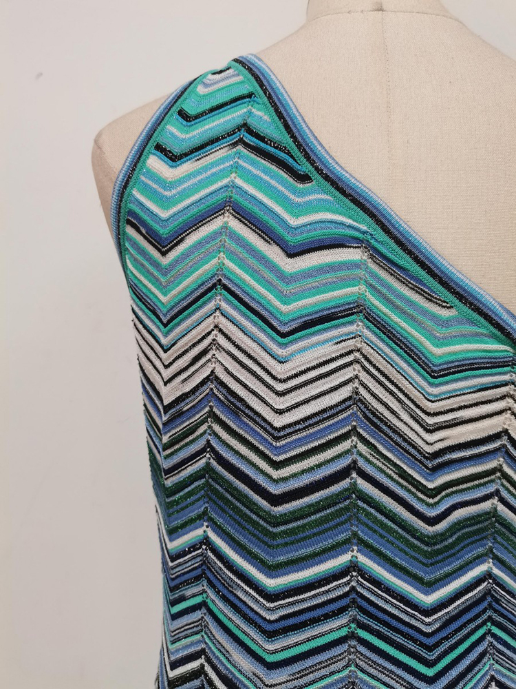 TWOTWINSTYLE Elegant Off One Shoulder Striped Tunic knitting Dress