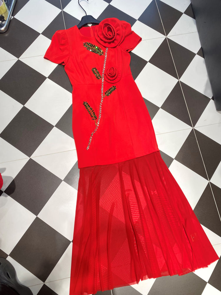 TWOTWINSTYLE Round Neck Patchwork Appliques Diamond Fashion Dress