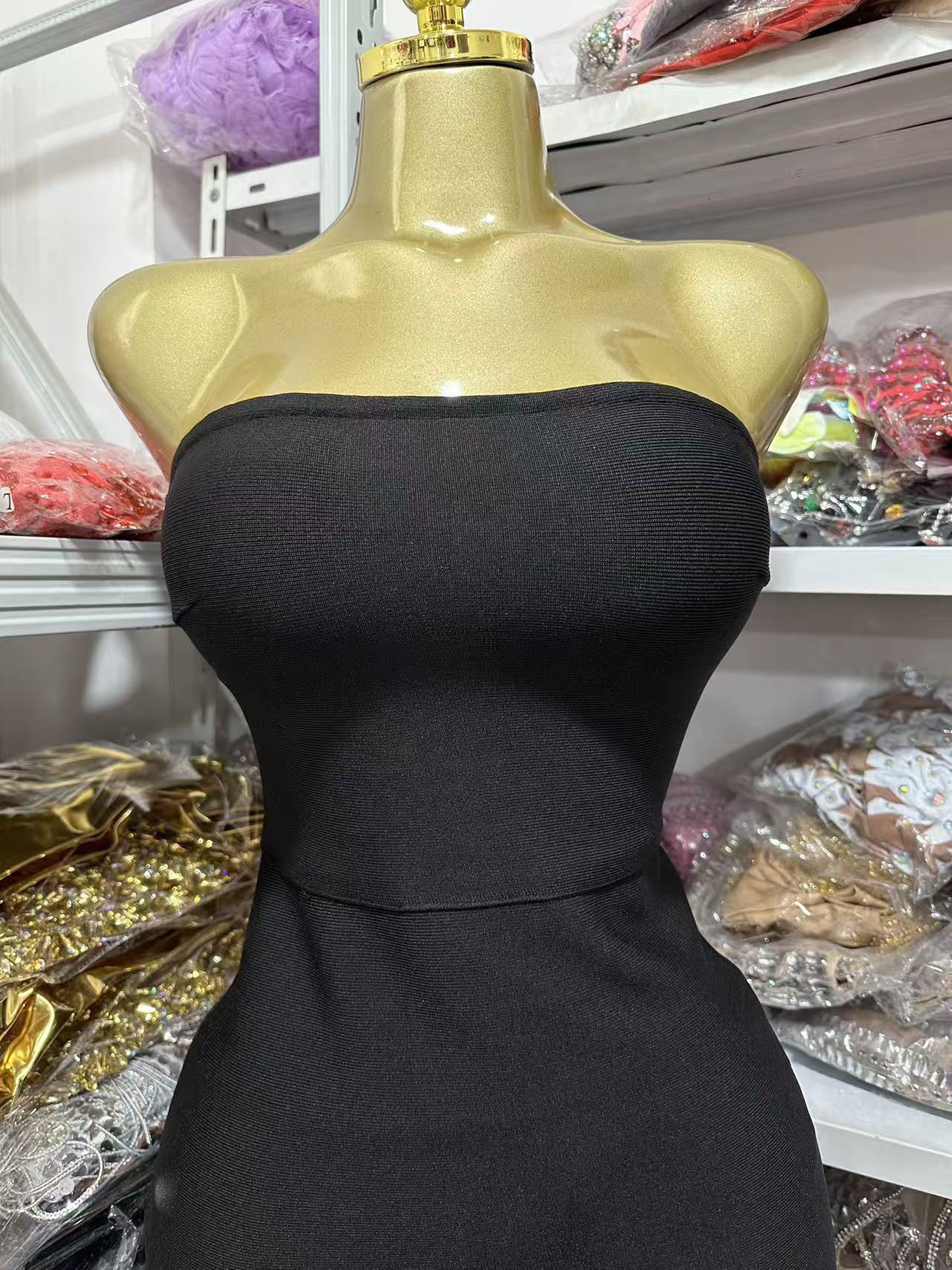 TWOTWINSTYLE Off Shoulder Hit Color Spliced Pearl Elegant Dress