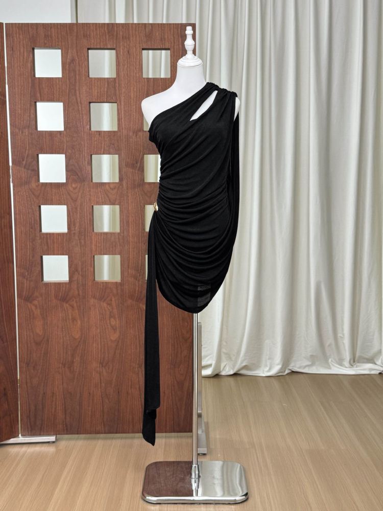 TWOTWINSTYLE Off One Shoulder Ruched Sexy Dress