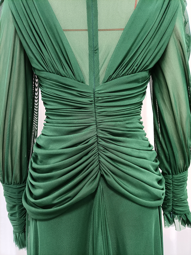TWOTWINSTYLE Turtleneck Long Sleeves Pleated Spliced Mesh Elegant Maxi Dress