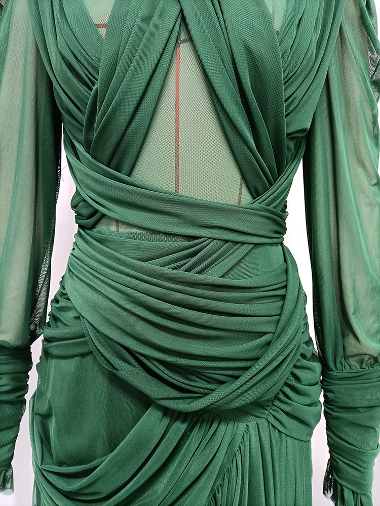 TWOTWINSTYLE Turtleneck Long Sleeves Pleated Spliced Mesh Elegant Maxi Dress