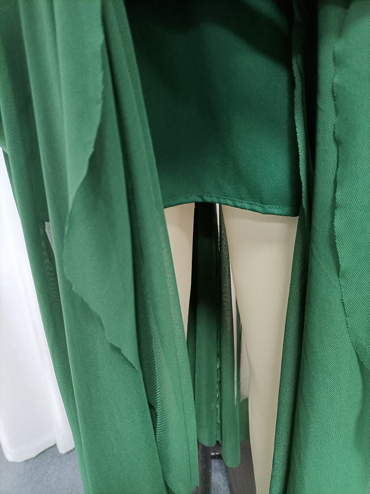 TWOTWINSTYLE Turtleneck Long Sleeves Pleated Spliced Mesh Elegant Maxi Dress