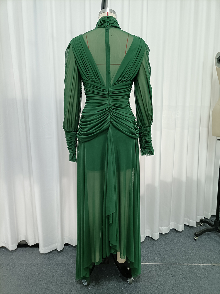 TWOTWINSTYLE Turtleneck Long Sleeves Pleated Spliced Mesh Elegant Maxi Dress