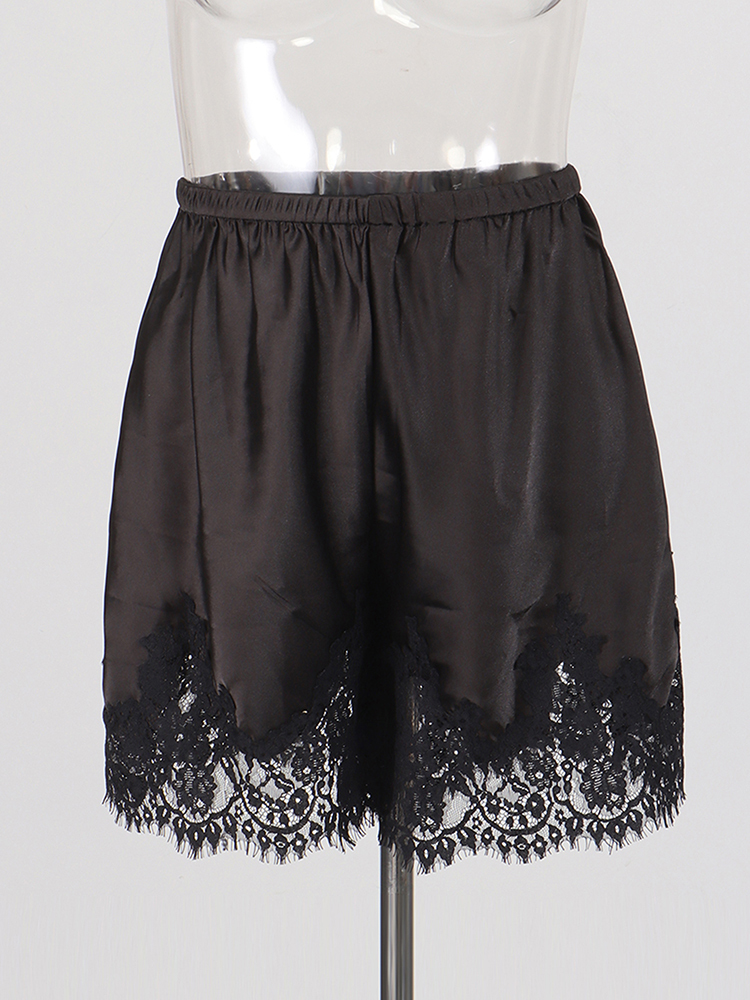 TWOTWINSTYLE Elasticity Satin Spliced Lace Shorts