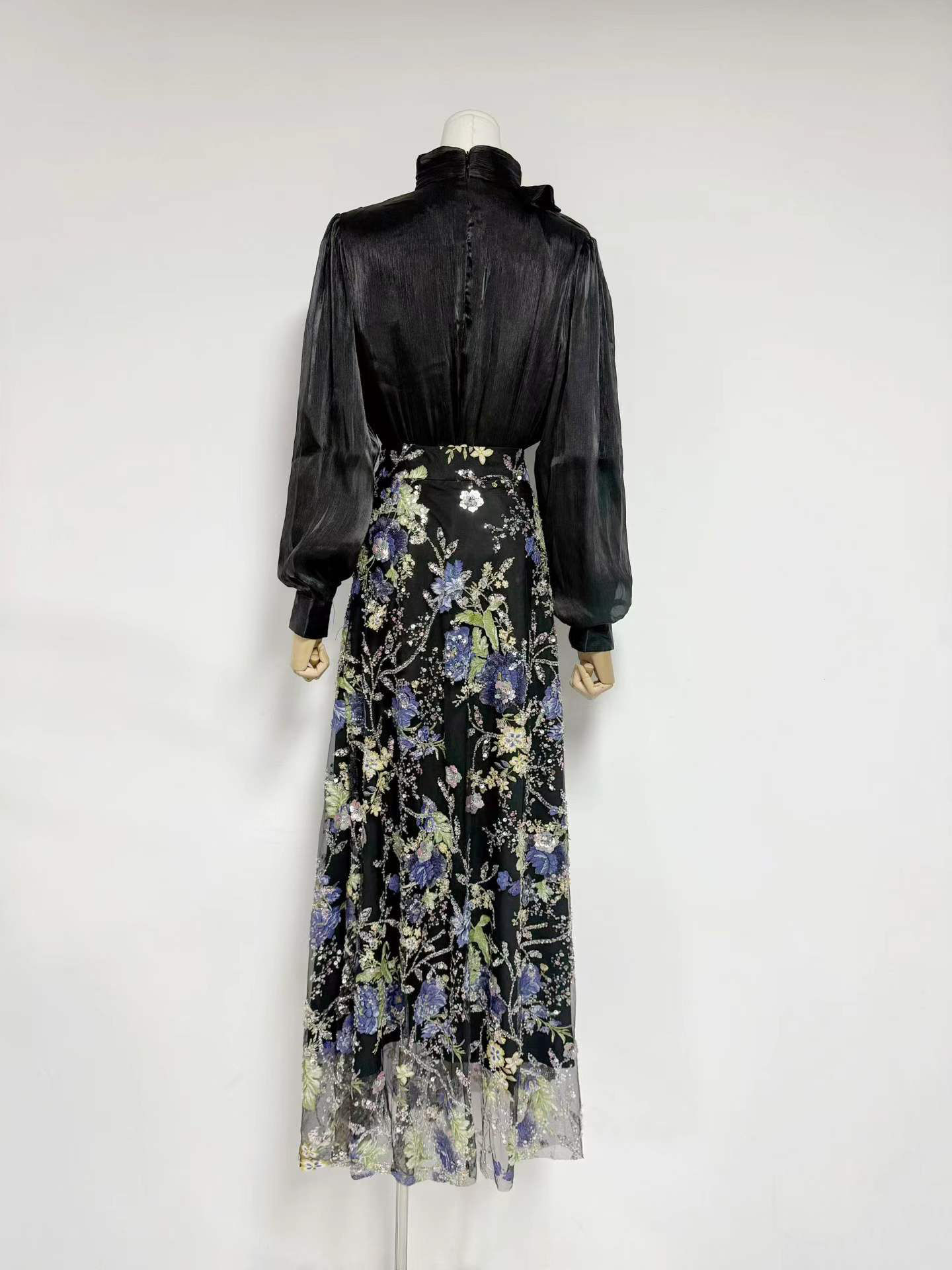 TWOTWINSTYLE Stand Collar Long Sleeve Top High Waist Spliced Mesh Skirt Elegant Set