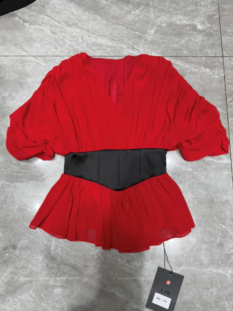 TWOTWINSTYLE V Neck Pleated Tunic Blouse Spliced Mesh Skirt Elegant Set