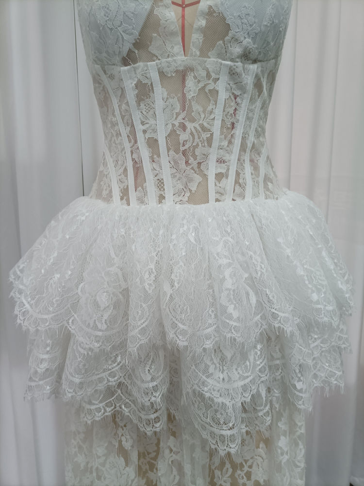 TWOTWINSTYLE Backless Patchwork Lace Tunic Elegant Dress
