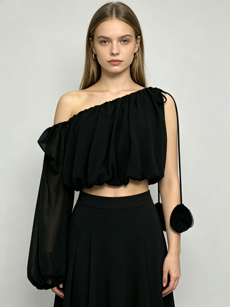TWOTWINSTYLE Off Shoulder One Sleeve Pleated Chic Crop Shirt