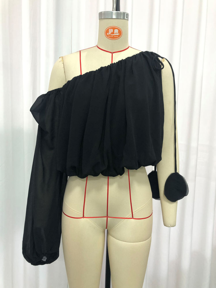TWOTWINSTYLE Off Shoulder One Sleeve Pleated Chic Crop Shirt