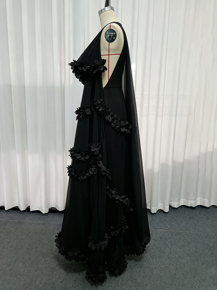 TWOTWINSTYLE Turtleneck Off Shoulder Spliced Flower Chiffon Maxi Dress