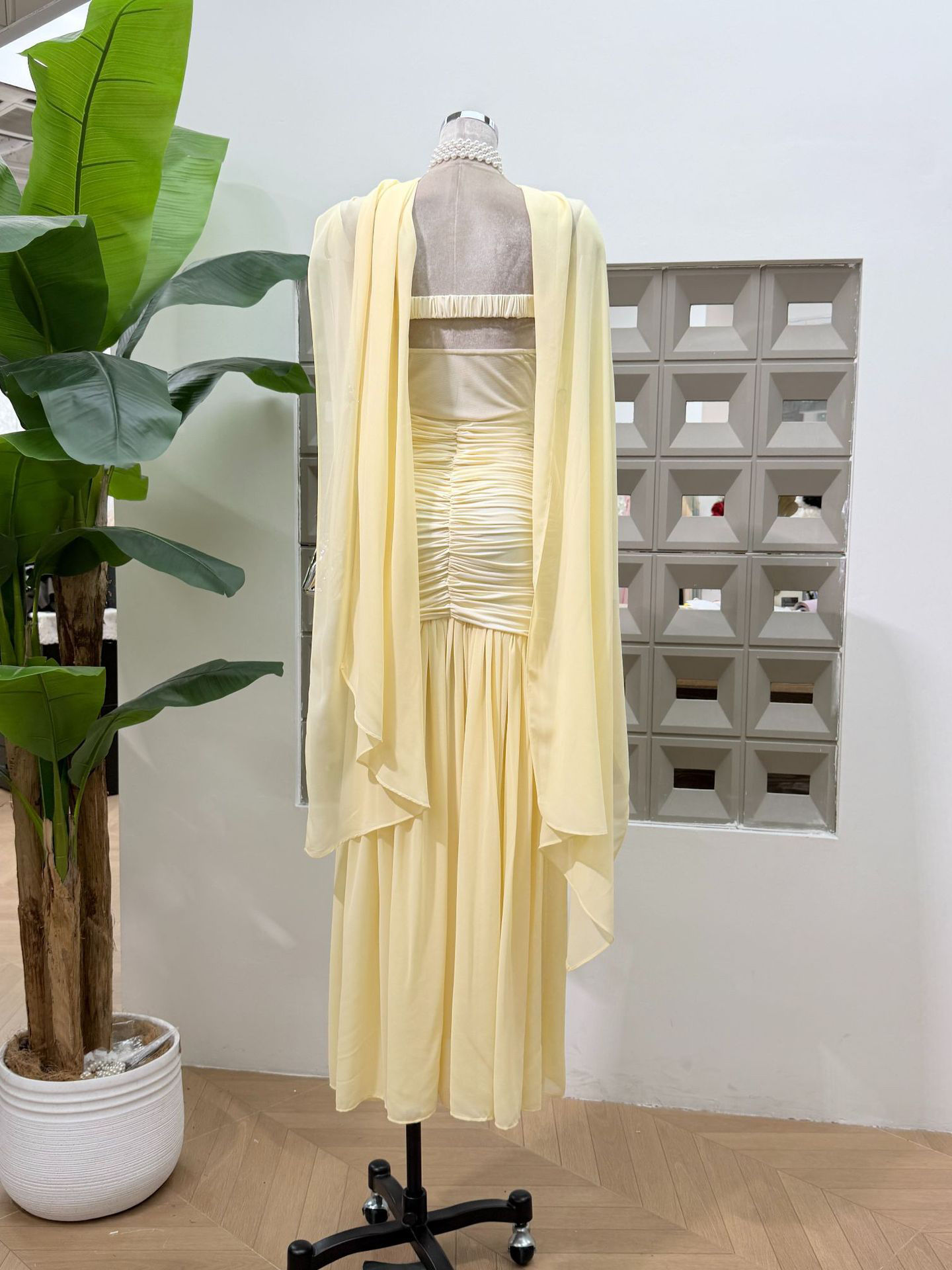 TWOTWINSTYLE Off Shoulder Patchwork Shawl Ruched Elegant Dress