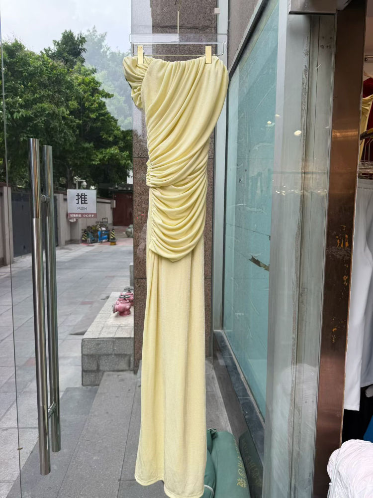 TWOTWINSTYLE Sleeveles Ruched High Waist Design Dress