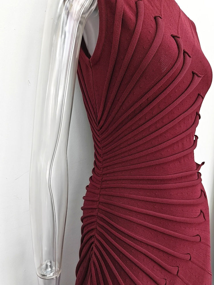 TWOTWINSTYLE Sleeveles High Waist Pleated Irregular Hem Design Dress