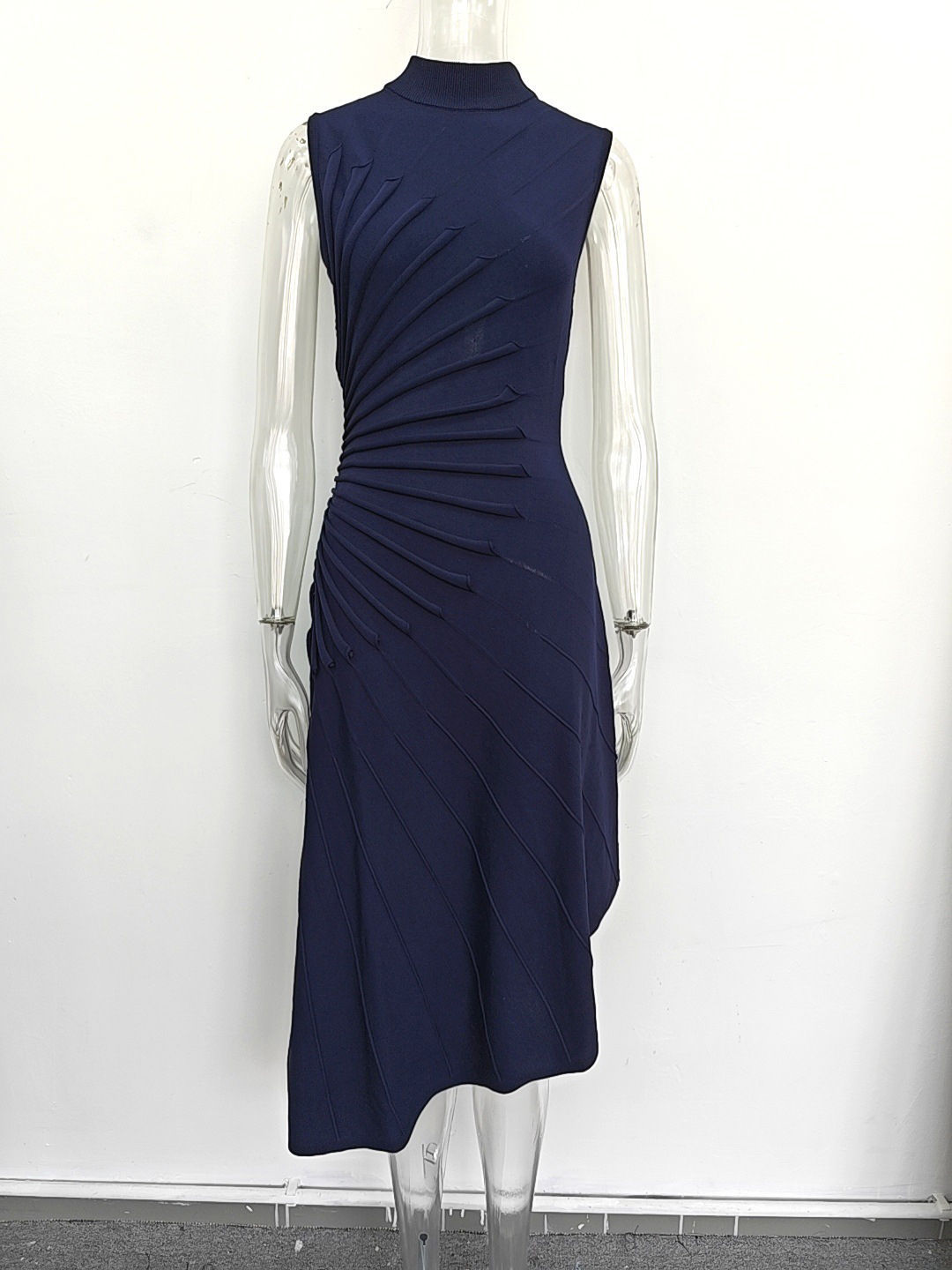 TWOTWINSTYLE Sleeveles High Waist Pleated Irregular Hem Design Dress