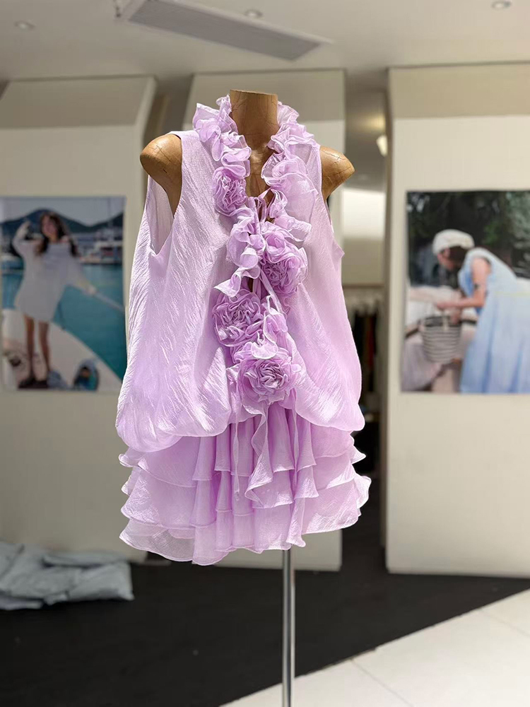 TWOTWINSTYLE Sleeveless Spliced Flower Ruffle Hem Mini Dress