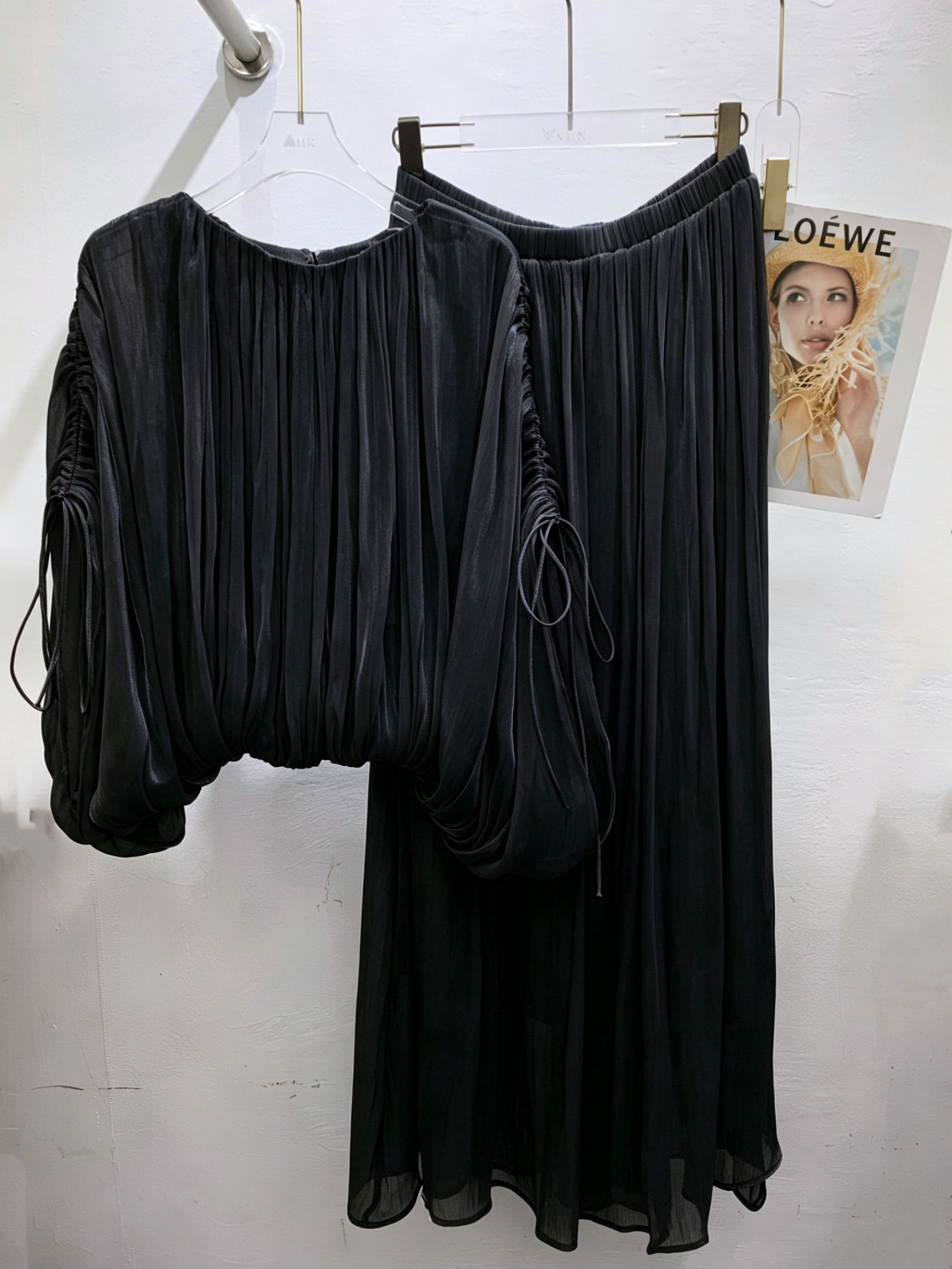 TWOTWINSTYLE Round Neck Puff Sleeve Crop Top High Waist Skirt Fashion Dress