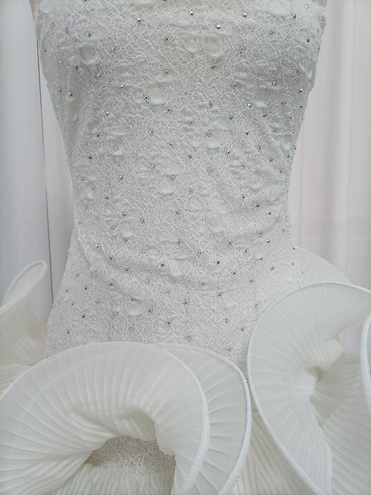 TWOTWINSTYLE Spaghetti Strap Rhinestone-Embellished Pleated Ruffle Chic Dress