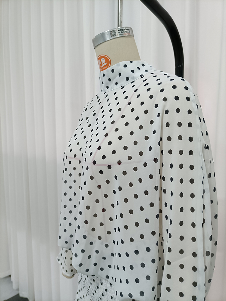 TWOTWINSTYLE Stand Collar Batwing Blouse Mini Skirt Elegant Set