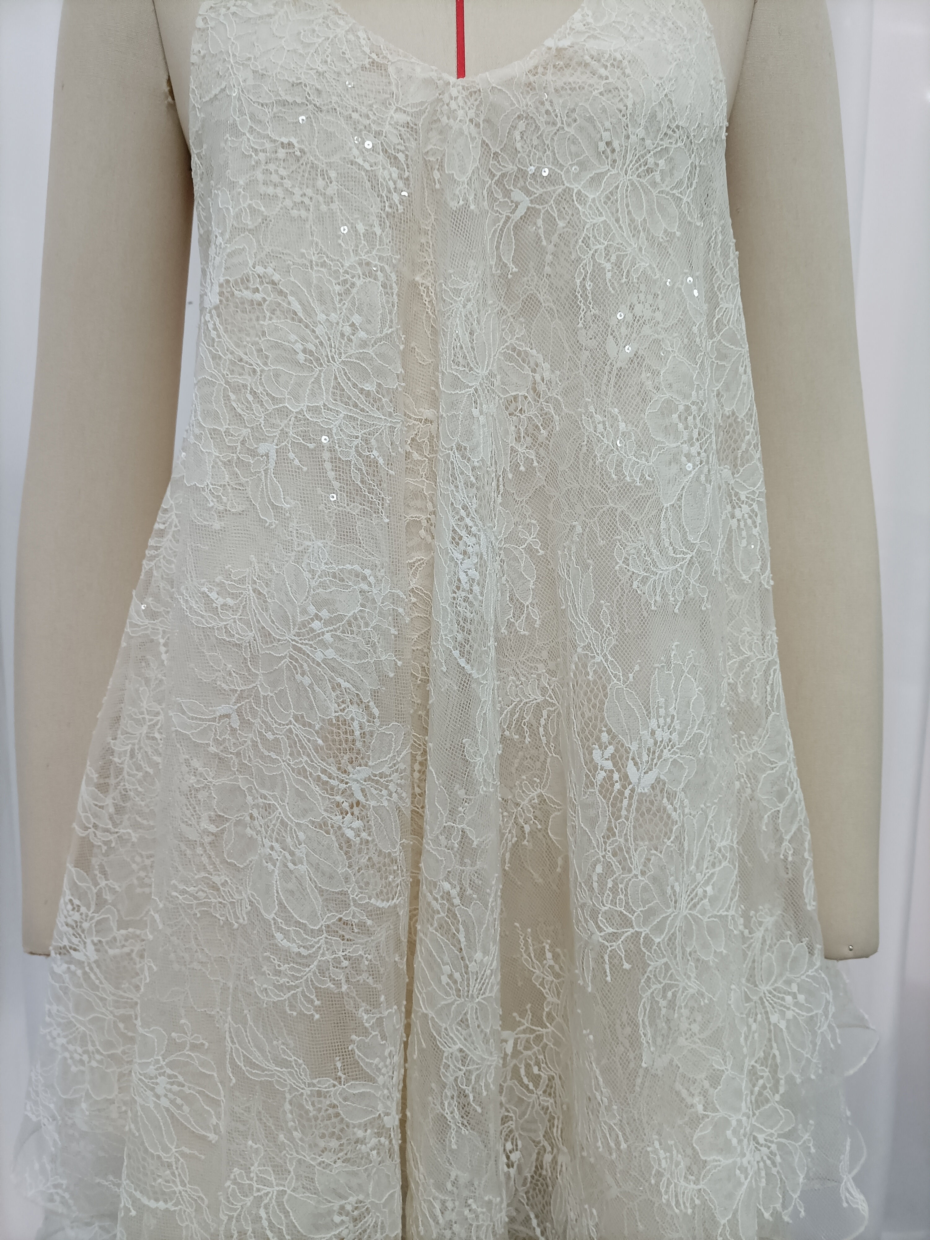 TWOTWINSTYLE Lace Patchwork Sequins Sexy Camisole Dress
