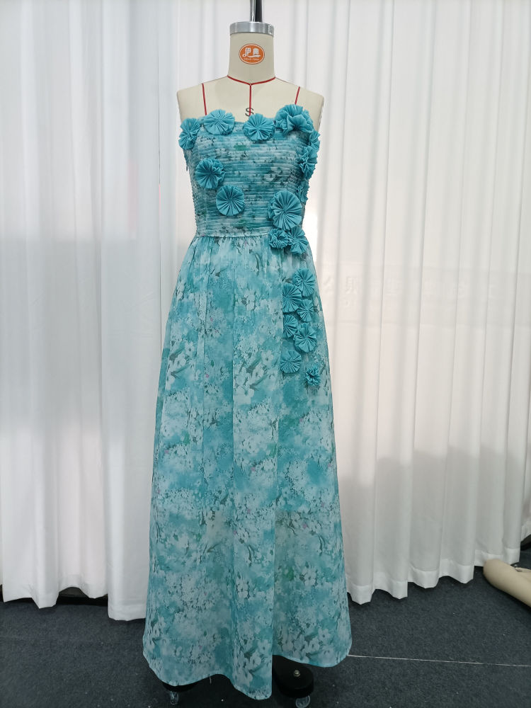 TWOTWINSTYLE Off Shoulder Patchwork Appliques Pleated Fashion Dress