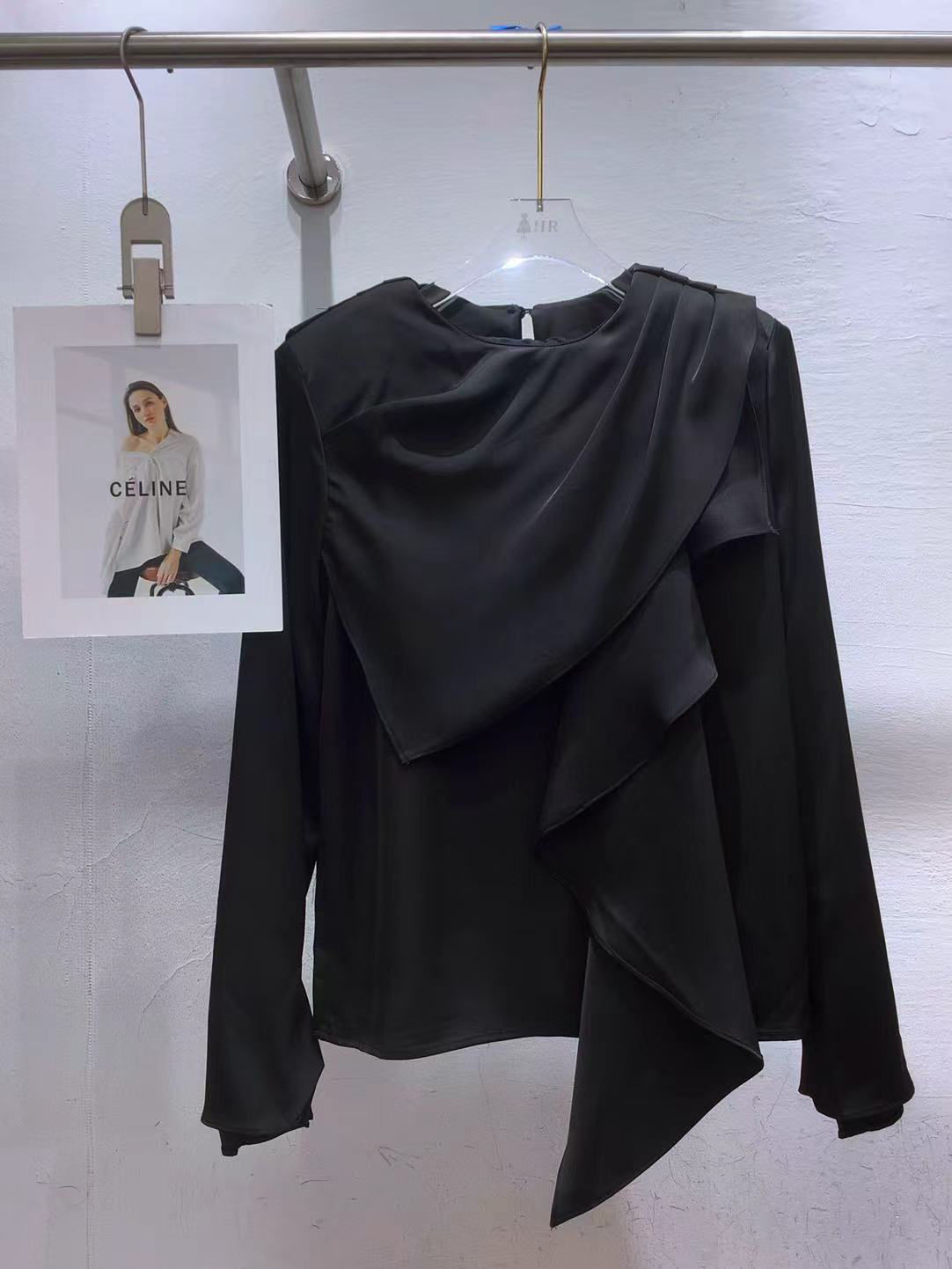 TWOTWINSTYLE Round Neck Long Sleeve Irregular Ribbon Casual Shirt