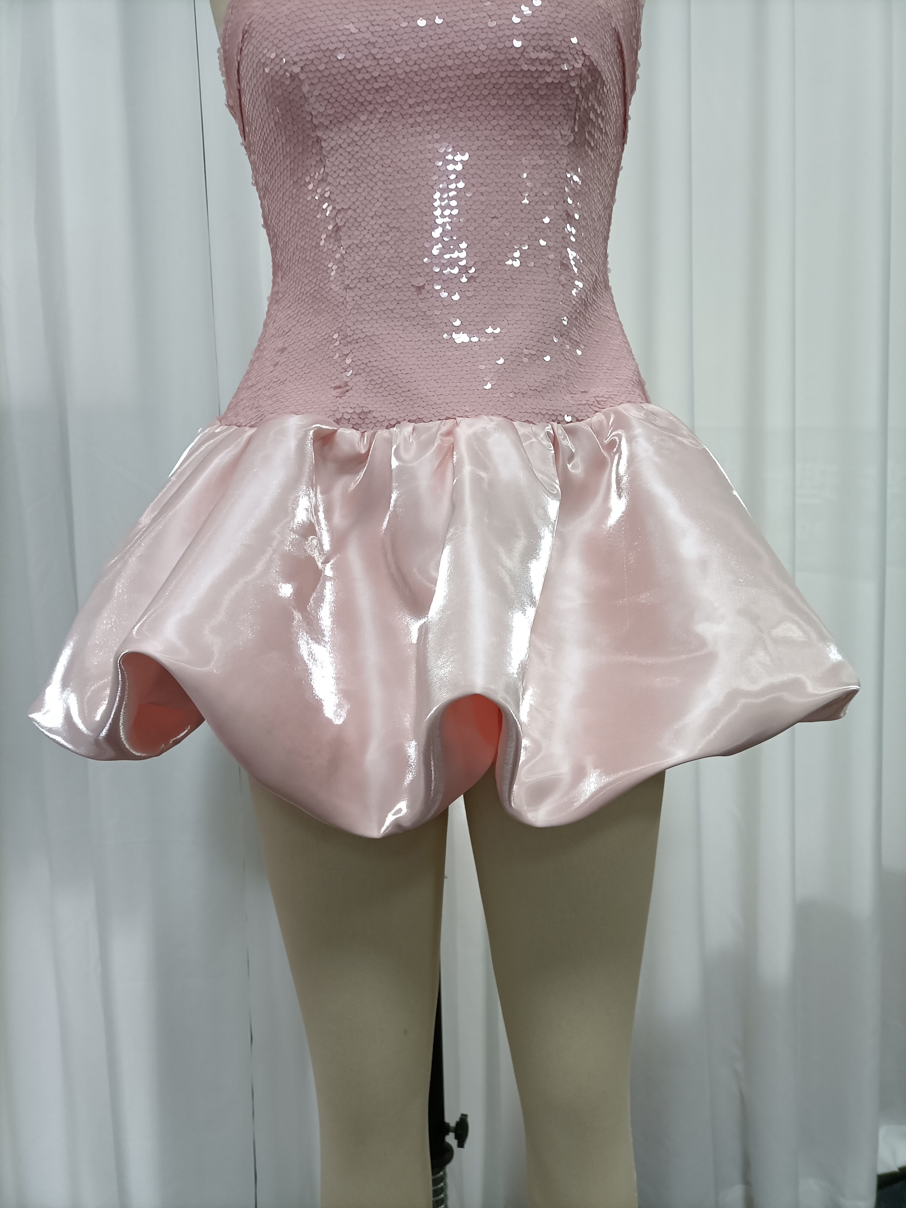 TWOTWINSTYLE Spliced Sequins High Waist Elegant Mini Dress