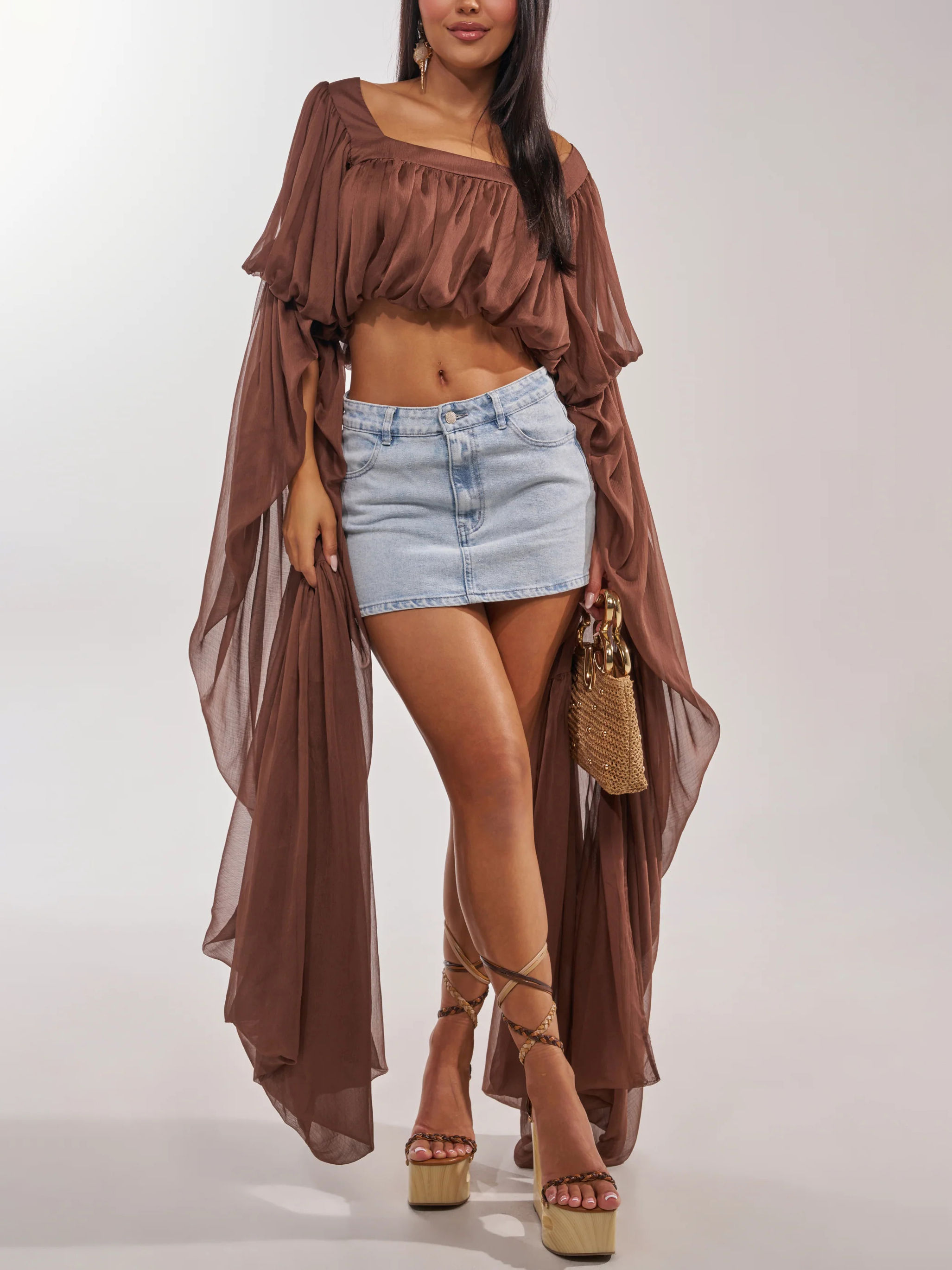 TWOTWINSTYLE Square Neckline Long Sleeve Casual Crop Top